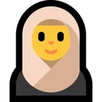 woman with headscarf för Microsoft-plattform