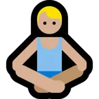 man in lotus position: medium-light skin tone für Microsoft Plattform