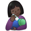 woman feeding baby: dark skin tone สำหรับแพลตฟอร์ม Samsung