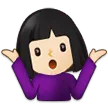 woman shrugging: light skin tone per la piattaforma Samsung