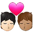 kiss: person, person, light skin tone, medium skin tone til Samsung platform