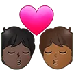 Samsung platformu için kiss: person, person, dark skin tone, medium-dark skin tone