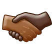 handshake: medium-dark skin tone, dark skin tone สำหรับแพลตฟอร์ม Samsung