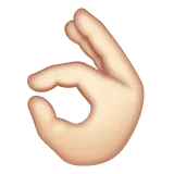 Whatsapp 平台中的 OK hand: light skin tone