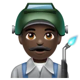 man factory worker: dark skin tone สำหรับแพลตฟอร์ม Whatsapp