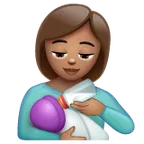 woman feeding baby: medium skin tone pentru platforma Whatsapp
