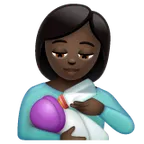 woman feeding baby: dark skin tone สำหรับแพลตฟอร์ม Whatsapp