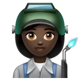 woman factory worker: dark skin tone สำหรับแพลตฟอร์ม Whatsapp
