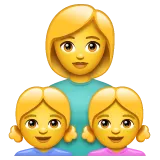 family: woman, girl, girl สำหรับแพลตฟอร์ม Whatsapp