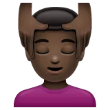 man getting massage: dark skin tone pentru platforma Whatsapp