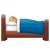 Whatsapp 플랫폼을 위한 person in bed: medium-light skin tone