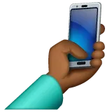 selfie: medium-dark skin tone สำหรับแพลตฟอร์ม Whatsapp