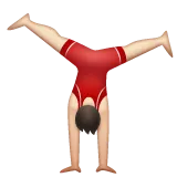 person cartwheeling: light skin tone per la piattaforma Whatsapp