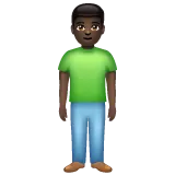 Whatsapp cho nền tảng man standing: dark skin tone