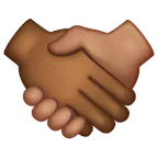 handshake: medium-dark skin tone, medium skin tone per la piattaforma Whatsapp