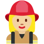 woman firefighter: medium-light skin tone สำหรับแพลตฟอร์ม X / Twitter