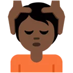 person getting massage: dark skin tone untuk platform X / Twitter