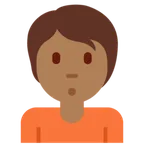 X / Twitter 플랫폼을 위한 person pouting: medium-dark skin tone