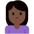 woman pouting: dark skin tone pentru platforma X / Twitter
